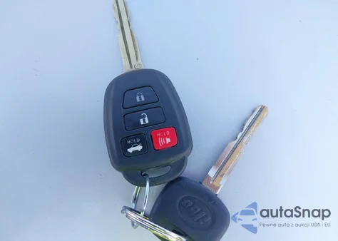 2013 Toyota Camry Se z USA, uszkodzony, nr VIN 4T1BF1FK1DU642226